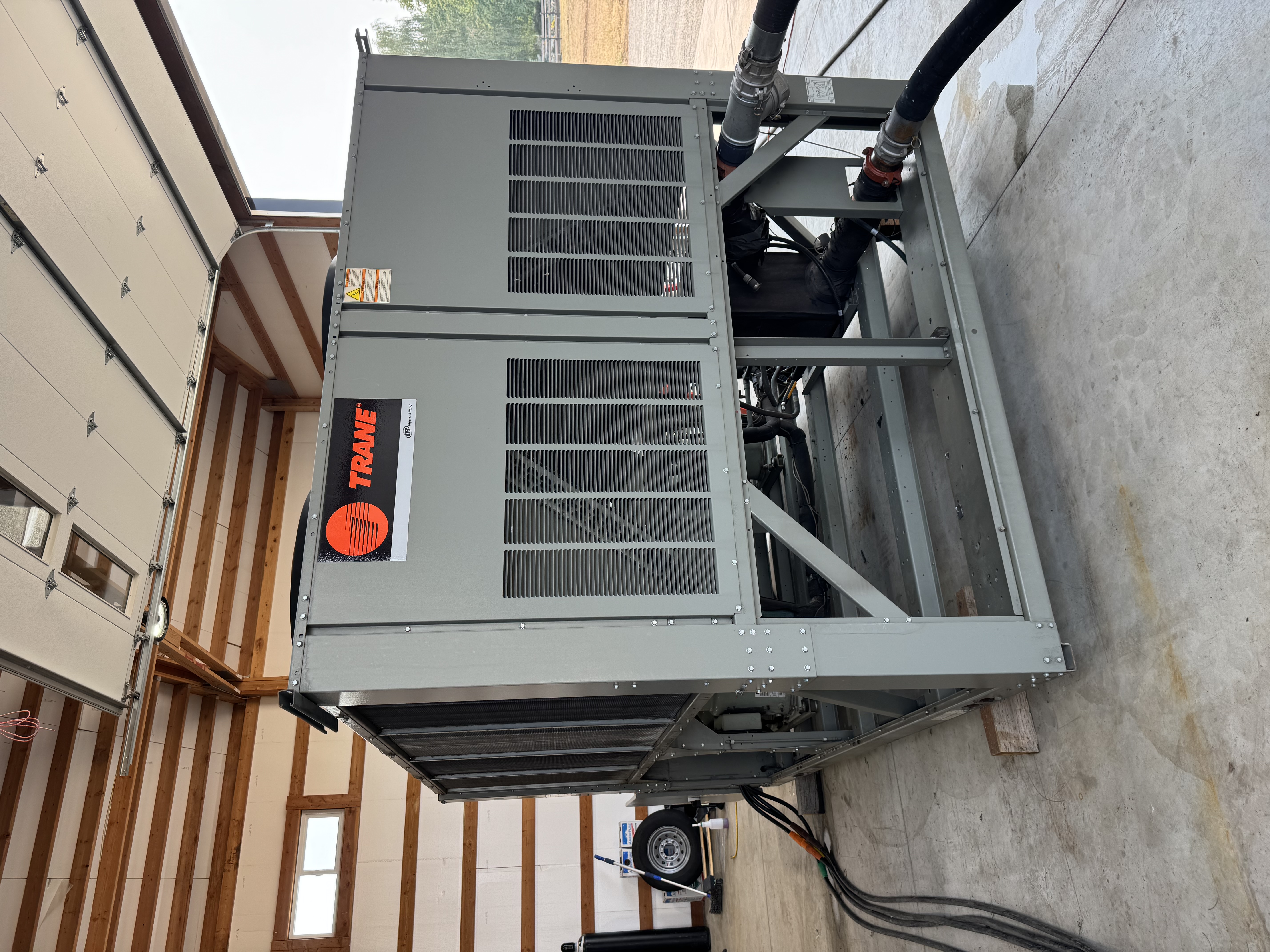 80 Ton 2015 Trane CGAM Air-Cooled Chiller